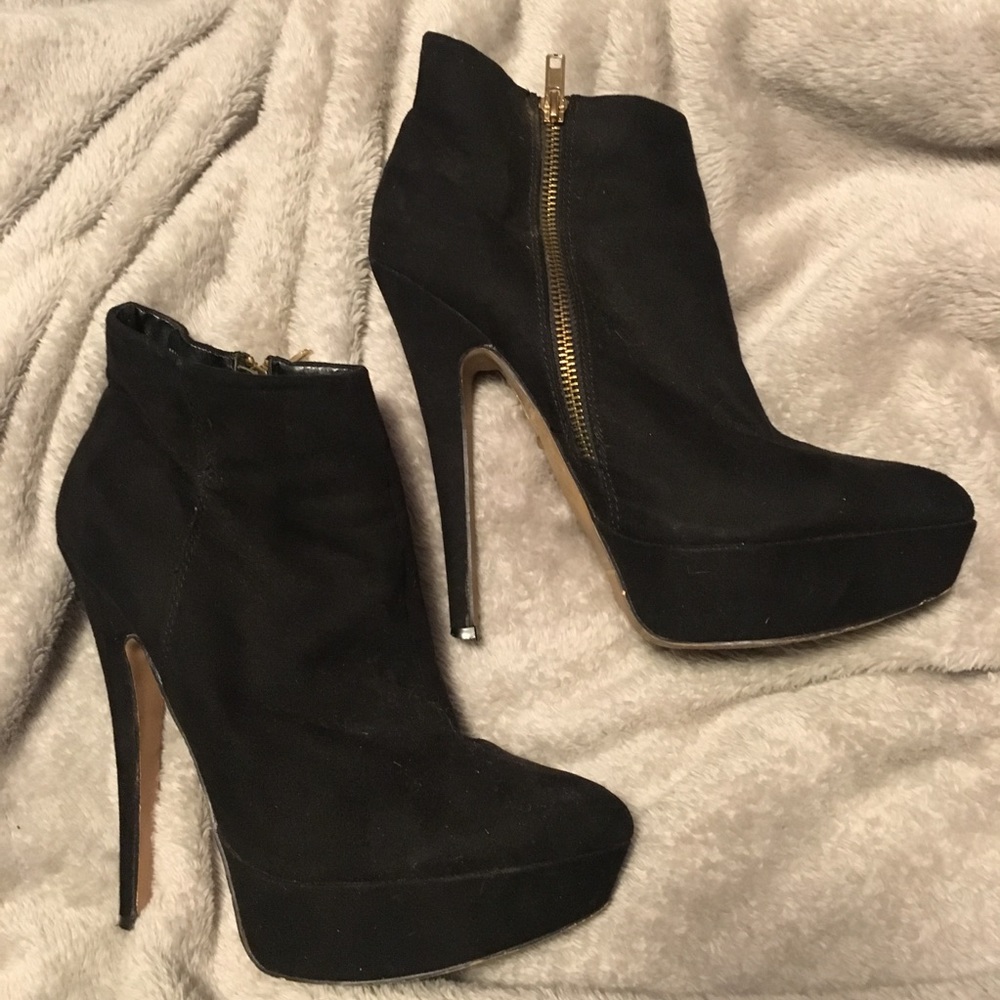 Gently Used Forever 21 Suede Platform Ankl…